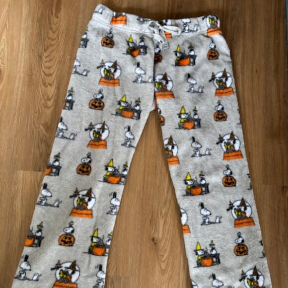 Peanuts Snoopy Halloween Fleece Lounge Pants Elastic Waist Adult Medium - Picture 1 of 4